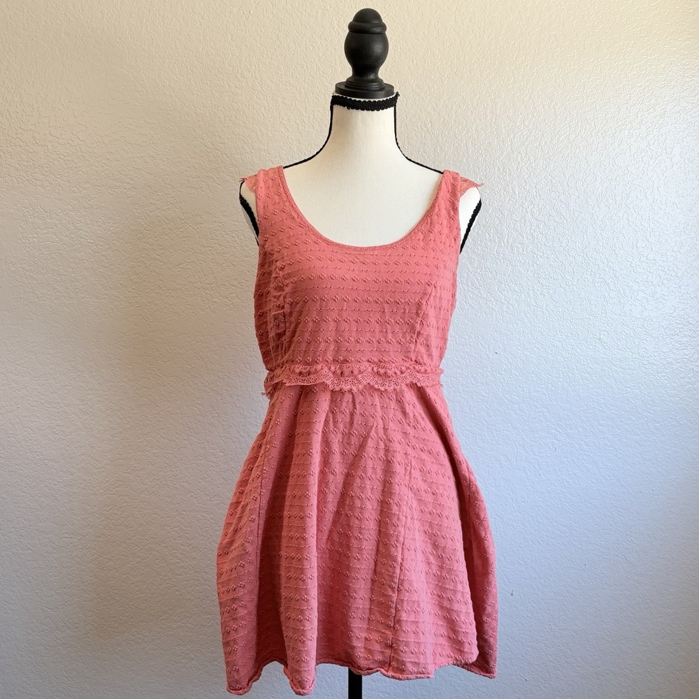 Free People Women's Medium‎ Coral Dress Pointelle Lace Detailing Sleeves Summer